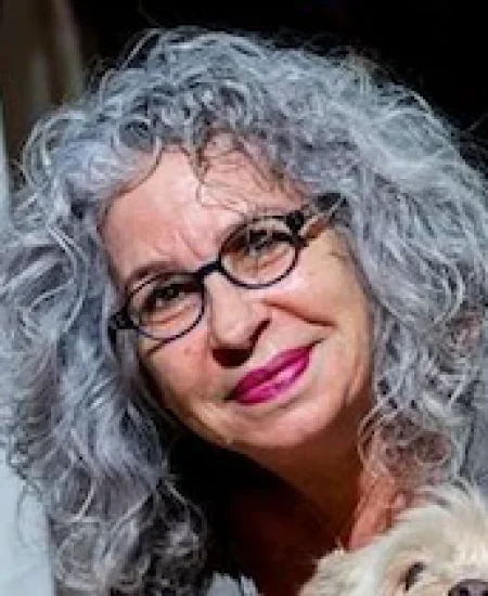 1697819553807-b3fac131-3415-42ab-be3a-c4102a447d54